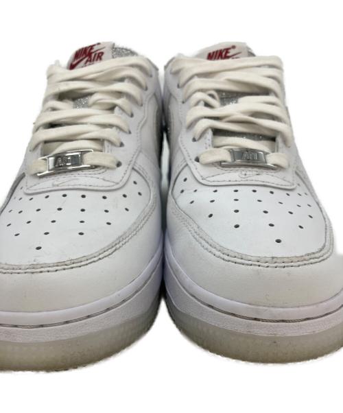 NIKE（ナイキ）NIKE (ナイキ) AIR FORCE 1 07 LX ホワイト×シルバー サイズ:24の古着・服飾アイテム