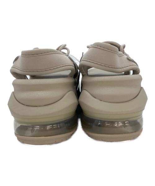 NIKE（ナイキ）NIKE (ナイキ) AIR MAX KOKO SANDAL ベージュ サイズ:23 未使用品の古着・服飾アイテム