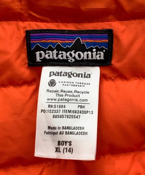 Patagonia（パタゴニア）Patagonia (パタゴニア) 中綿ジャケット オレンジ サイズ:XLの古着・服飾アイテム