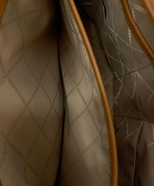 MICHAEL KORS（マイケルコース）MICHAEL KORS (マイケルコース) トートバッグ/VOYAGER ブラウンの古着・服飾アイテム