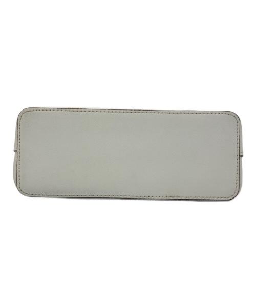 MICHAEL KORS（マイケルコース）MICHAEL KORS (マイケルコース) ショルダーバッグ ホワイトの古着・服飾アイテム