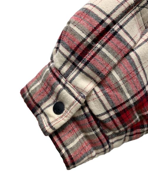 KITH（キス）KITH (キス) 中綿ジャケット ネイビー×レッド サイズ:XLの古着・服飾アイテム