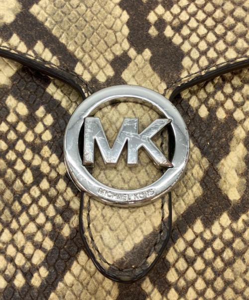 MICHAEL KORS（マイケルコース）MICHAEL KORS (マイケルコース) ショルダーバッグ ベージュの古着・服飾アイテム