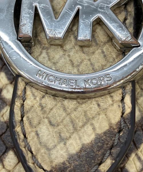 MICHAEL KORS（マイケルコース）MICHAEL KORS (マイケルコース) ショルダーバッグ ベージュの古着・服飾アイテム