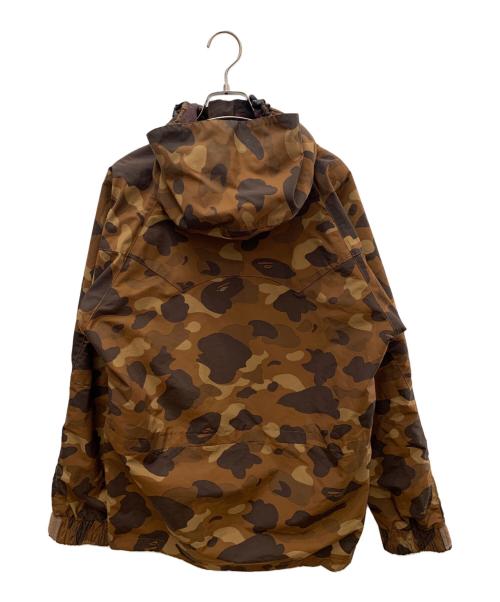 A BATHING APE（アベイシングエイプ）A BATHING APE (アベイシングエイプ) マウンテンパーカー ブラウン サイズ:XLの古着・服飾アイテム