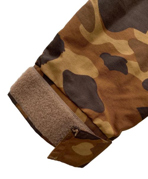A BATHING APE（アベイシングエイプ）A BATHING APE (アベイシングエイプ) マウンテンパーカー ブラウン サイズ:XLの古着・服飾アイテム