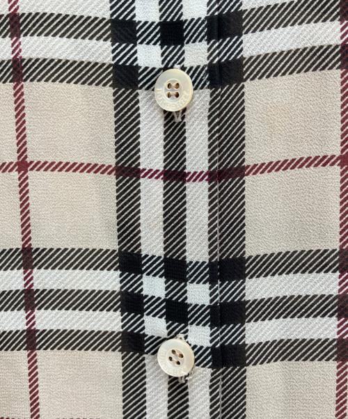 BURBERRY LONDON（バーバリーロンドン）BURBERRY LONDON (バーバリーロンドン) 長袖シャツ ベージュ サイズ:38の古着・服飾アイテム