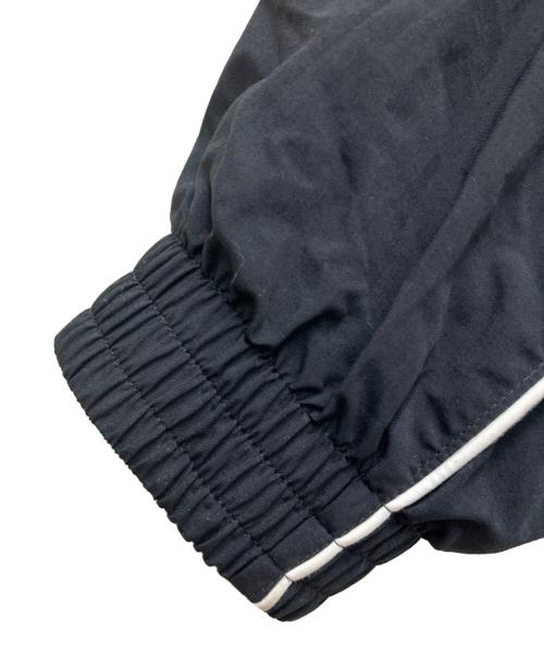 adidas（アディダス）adidas (アディダス) ナイロンジャケットback logo Flames ブラック サイズ:2XLの古着・服飾アイテム