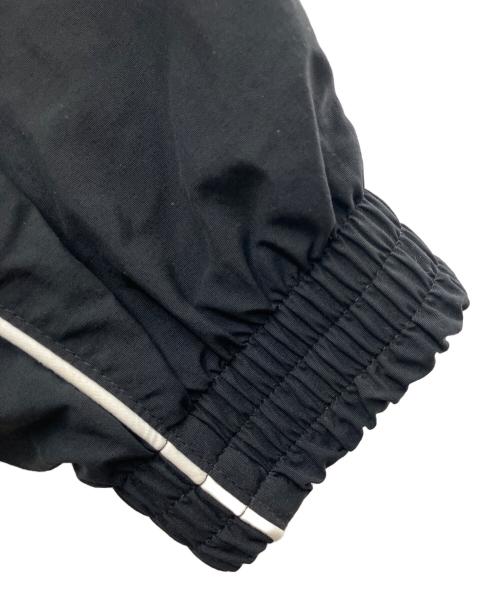 adidas（アディダス）adidas (アディダス) ナイロンジャケットback logo Flames ブラック サイズ:2XLの古着・服飾アイテム