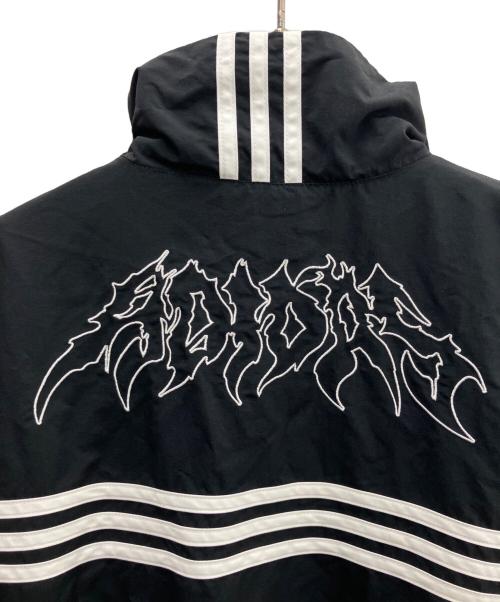 adidas（アディダス）adidas (アディダス) ナイロンジャケットback logo Flames ブラック サイズ:2XLの古着・服飾アイテム