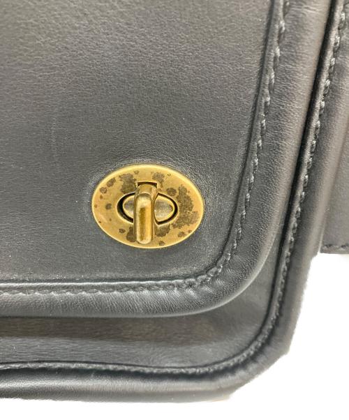 COACH（コーチ）COACH (コーチ) レガシー ターンロック レザー ボディバッグ ブラックの古着・服飾アイテム