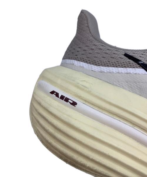 NIKE（ナイキ）NIKE (ナイキ) ローカットスニーカー グレー サイズ:27cmの古着・服飾アイテム