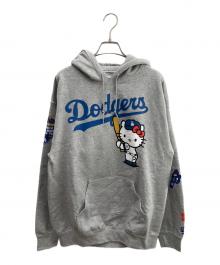 Sanrio×Dodgers（サンリオ×ドジャース）の古着「パーカー」｜グレー