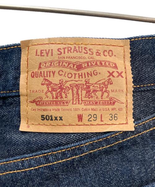 LEVI'S（リーバイス）LEVI'S (リーバイス) ジーンズ ネイビー サイズ:W29×L36の古着・服飾アイテム