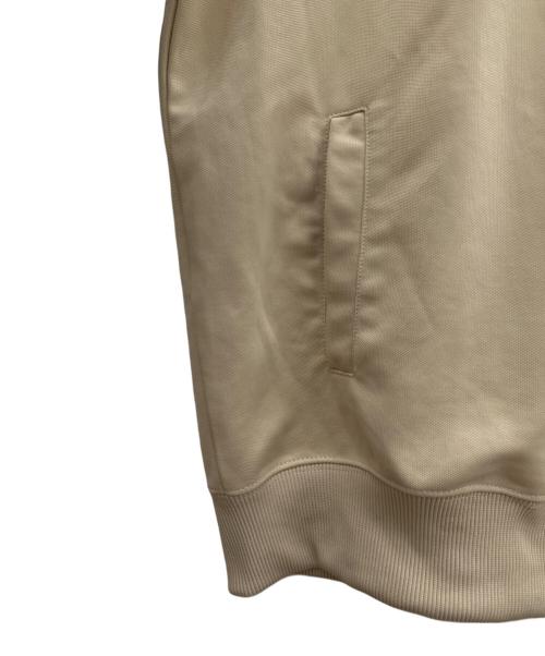 FRED PERRY（フレッドペリー）FRED PERRY (フレッドペリー) トラックジャケット ベージュ サイズ:Ｍの古着・服飾アイテム
