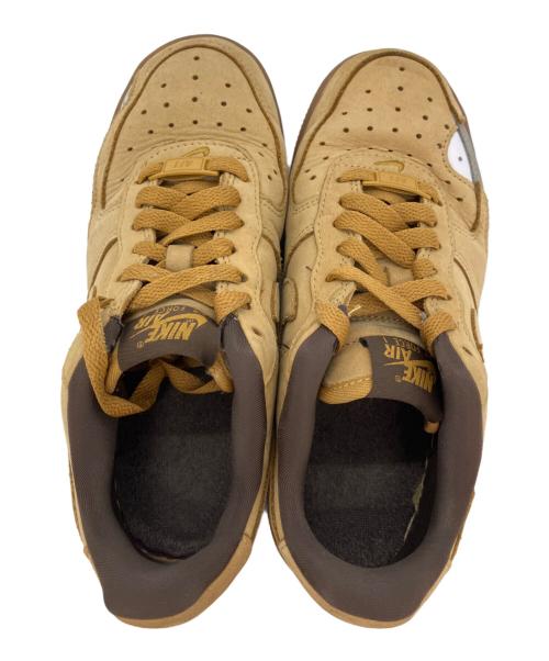 NIKE（ナイキ）NIKE (ナイキ) スニーカー ブラウン サイズ:23.5の古着・服飾アイテム