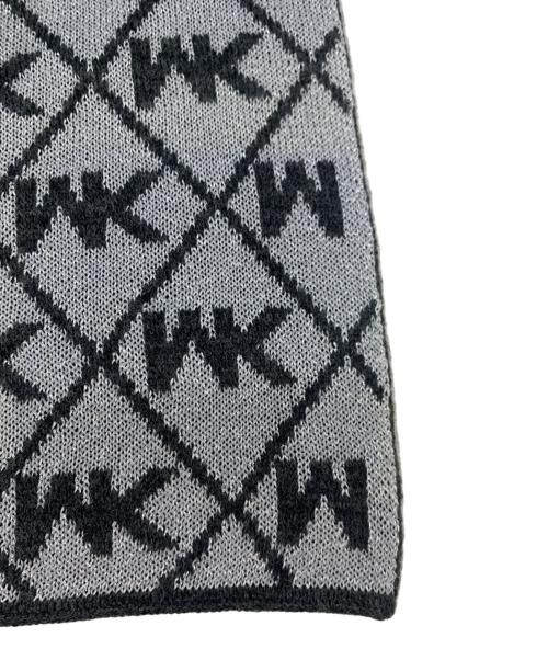 MICHAEL KORS（マイケルコース）MICHAEL KORS (マイケルコース) マフラー ブラック×シルバーの古着・服飾アイテム