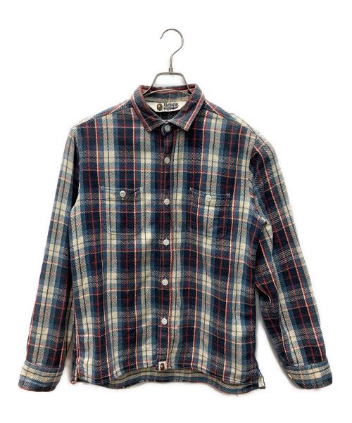 A BATHING APE（アベイシングエイプ）A BATHING APE (アベイシングエイプ) 長袖シャツ ブルー サイズ:Lの古着・服飾アイテム