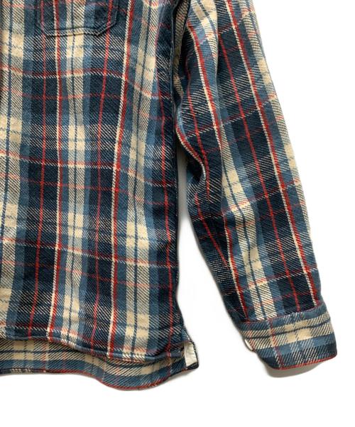 A BATHING APE（アベイシングエイプ）A BATHING APE (アベイシングエイプ) 長袖シャツ ブルー サイズ:Lの古着・服飾アイテム