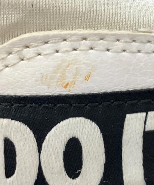 NIKE（ナイキ）NIKE (ナイキ) ローカットスニーカー ホワイト×オレンジ サイズ:25.5の古着・服飾アイテム