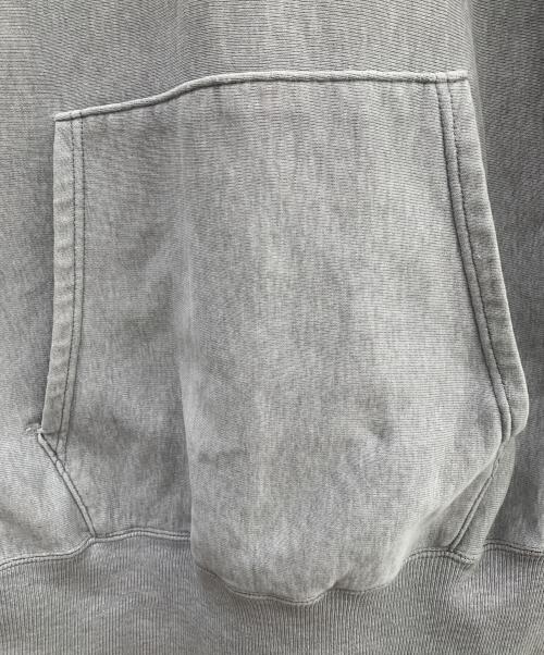 Champion REVERSE WEAVE（チャンピオン リバース ウィーブ）Champion REVERSE WEAVE (チャンピオン リバース ウィーブ) プルオーバーパーカー グレー サイズ:Ｍの古着・服飾アイテム