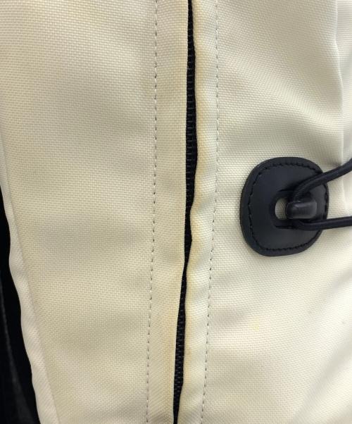 CHANEL（シャネル）CHANEL (シャネル) リュック ホワイトの古着・服飾アイテム