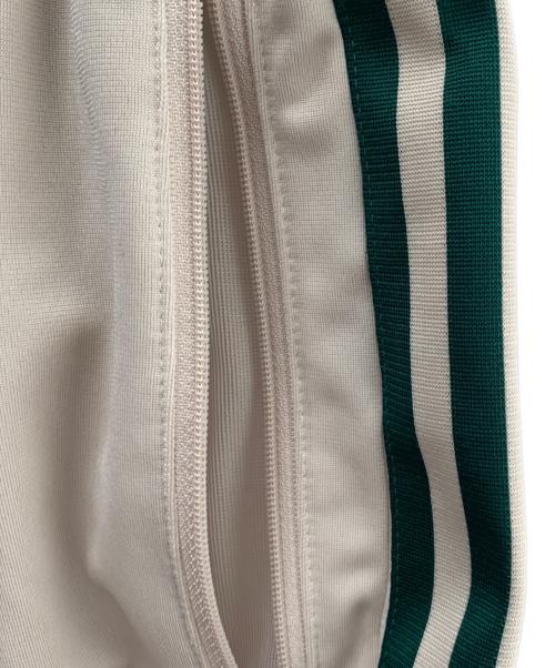 adidas（アディダス）adidas (アディダス) トラックパンツ ベージュ×グリーン サイズ:Ｍ 未使用品の古着・服飾アイテム