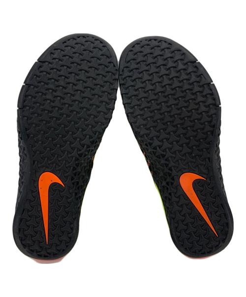 NIKE（ナイキ）NIKE (ナイキ) ローカットスニーカー ブラック×グリーン サイズ:US8.5の古着・服飾アイテム