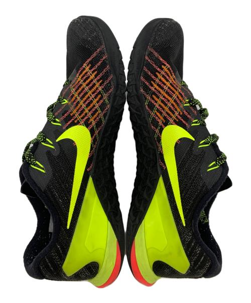 NIKE（ナイキ）NIKE (ナイキ) ローカットスニーカー ブラック×グリーン サイズ:US8.5の古着・服飾アイテム