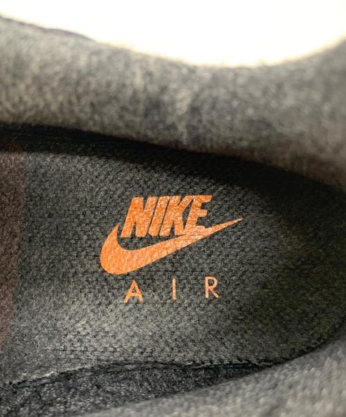 NIKE（ナイキ）NIKE (ナイキ) CarHartt (カーハート) ローカットスニーカー グリーン×ブラック サイズ:US9の古着・服飾アイテム