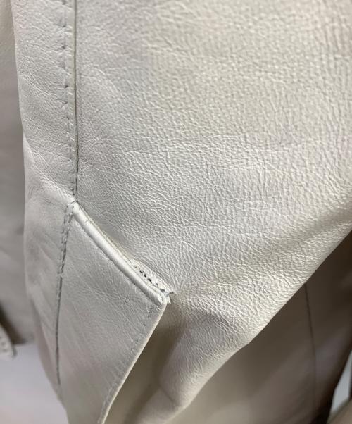 tuvalu（ツバル）tuvalu (ツバル) レザージャケット ホワイト サイズ:88の古着・服飾アイテム