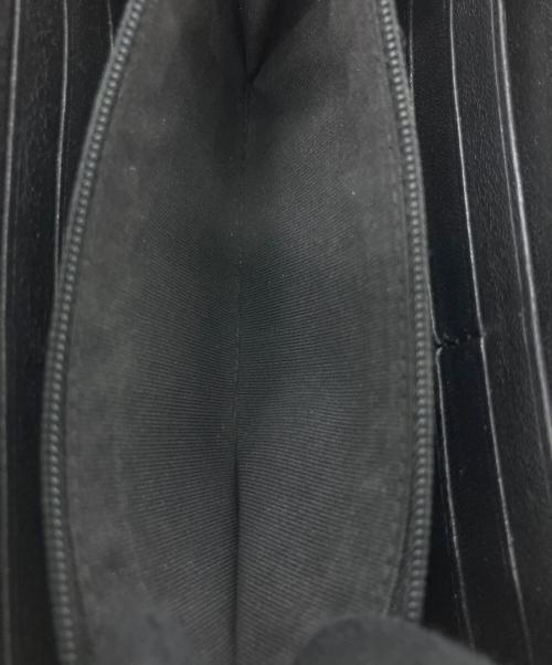 JIMMY CHOO（ジミーチュウ）JIMMY CHOO (ジミーチュウ) 長財布 ブラックの古着・服飾アイテム