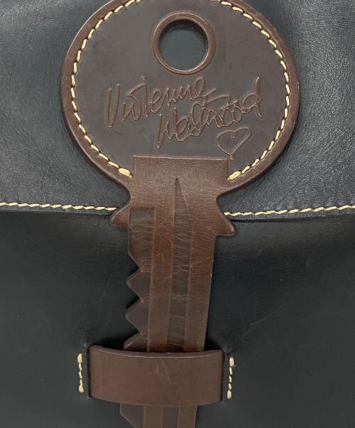 Vivienne Westwood（ヴィヴィアンウエストウッド）Vivienne Westwood (ヴィヴィアンウエストウッド) ショルダーバッグ ブラックの古着・服飾アイテム