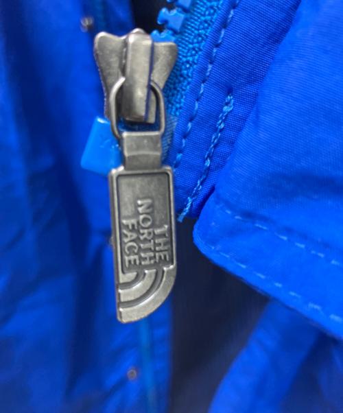 THE NORTH FACE（ザ ノース フェイス）THE NORTH FACE (ザ ノース フェイス) ハイドレナウィンドジャケット レッド×ブルー サイズ:Ｍの古着・服飾アイテム