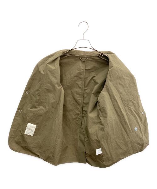DESCENTE（デサント）DESCENTE (デサント) ナイロンテーラードジャケット カーキ サイズ:Ｓの古着・服飾アイテム