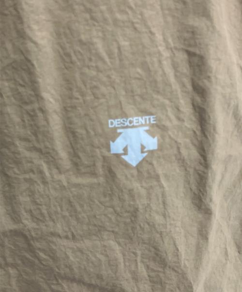 DESCENTE（デサント）DESCENTE (デサント) ナイロンテーラードジャケット カーキ サイズ:Ｓの古着・服飾アイテム