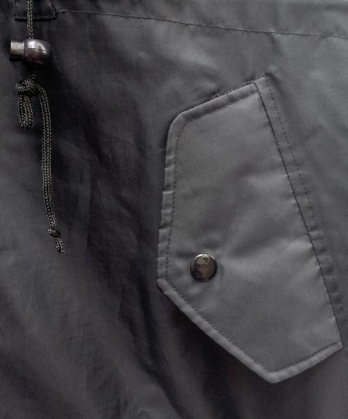 AMERICAN PART FAMILY（アンドファミリーズ）AMERICAN PART FAMILY (アンドファミリーズ) ベンチコート ブラック サイズ:Lの古着・服飾アイテム
