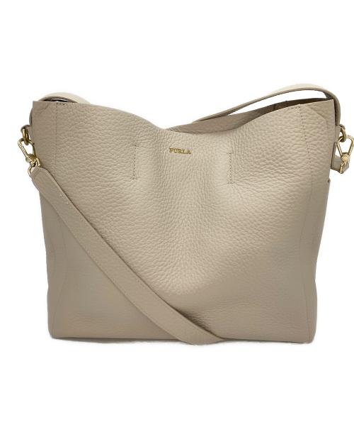FURLA（フルラ）FURLA (フルラ) ショルダーバッグ ベージュの古着・服飾アイテム