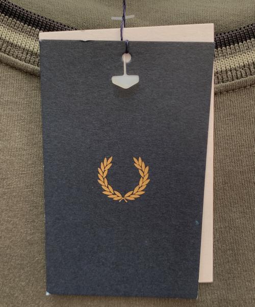 FRED PERRY（フレッドペリー）FRED PERRY (フレッドペリー) 半袖カットソー カーキ サイズ:Lの古着・服飾アイテム
