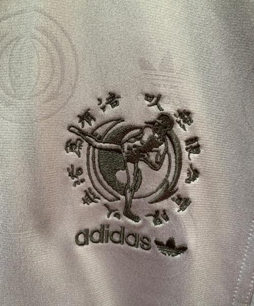 adidas（アディダス）adidas (アディダス) Kareem トラックジャケット グレー サイズ:2XSの古着・服飾アイテム