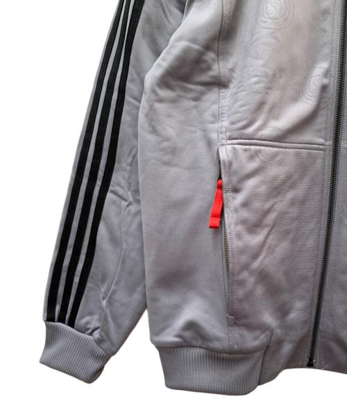 adidas（アディダス）adidas (アディダス) Kareem トラックジャケット グレー サイズ:2XSの古着・服飾アイテム