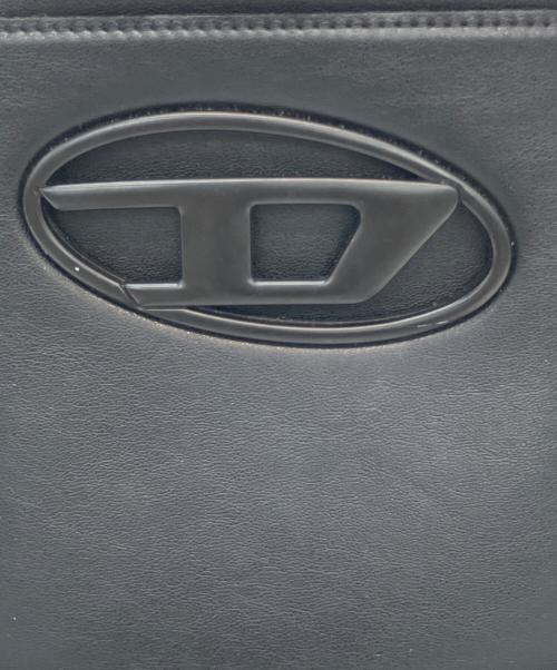DIESEL（ディーゼル）DIESEL (ディーゼル) Dロゴショルダーバッグ ブラックの古着・服飾アイテム