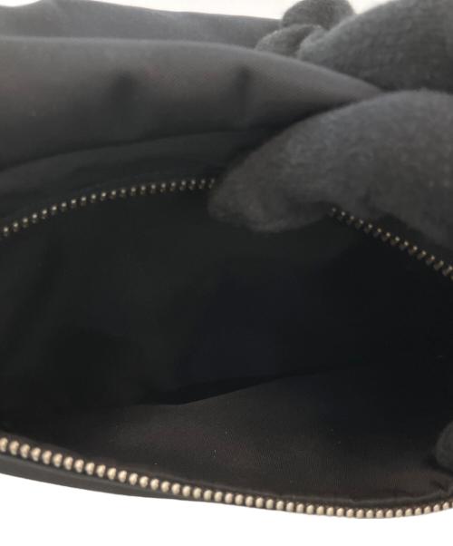 DSQUARED2（ディースクエアード）DSQUARED2 (ディースクエアード) ボディーバッグ ブラックの古着・服飾アイテム