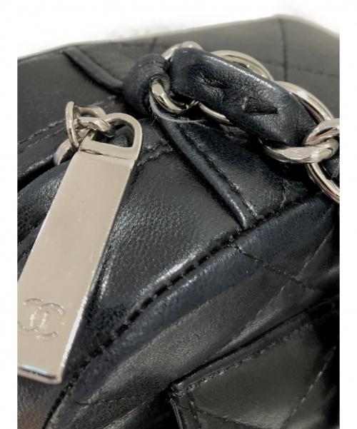 CHANEL（シャネル）CHANEL (シャネル) チェーンショルダーバッグ ブラック×シルバー サイズ:- マトラッセの古着・服飾アイテム