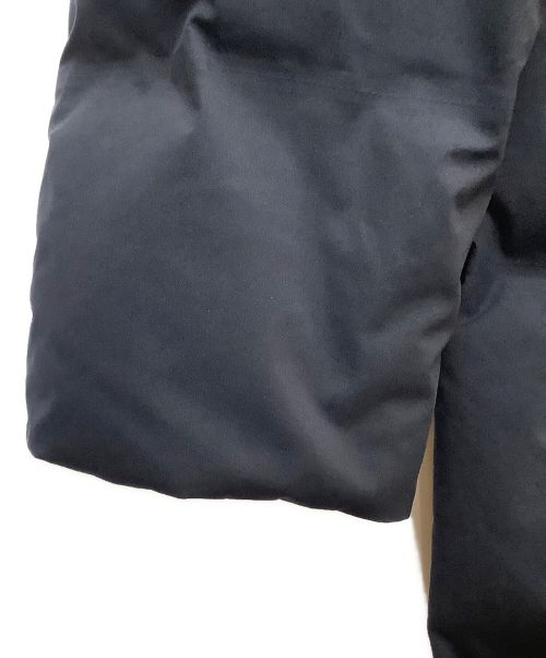 BLACK LABEL CRESTBRIDGE（ブラックレーベル クレストブリッジ）BLACK LABEL CRESTBRIDGE (ブラックレーベル クレストブリッジ) シームレスロングダウンジャケット ネイビー サイズ:3Lの古着・服飾アイテム