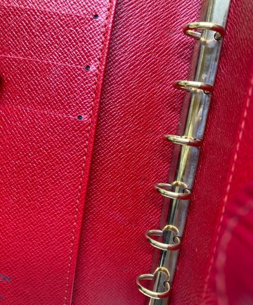 LOUIS VUITTON（ルイ ヴィトン）LOUIS VUITTON (ルイ ヴィトン) 手帳カバー レッドの古着・服飾アイテム