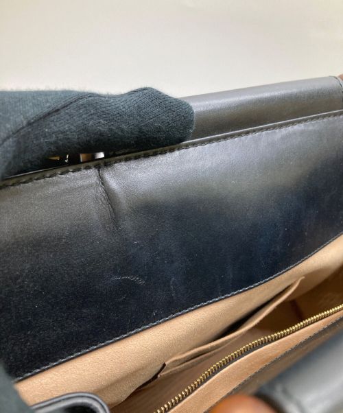 GUCCI（グッチ）GUCCI (グッチ) 2WAYショルダーバッグ ブラックの古着・服飾アイテム