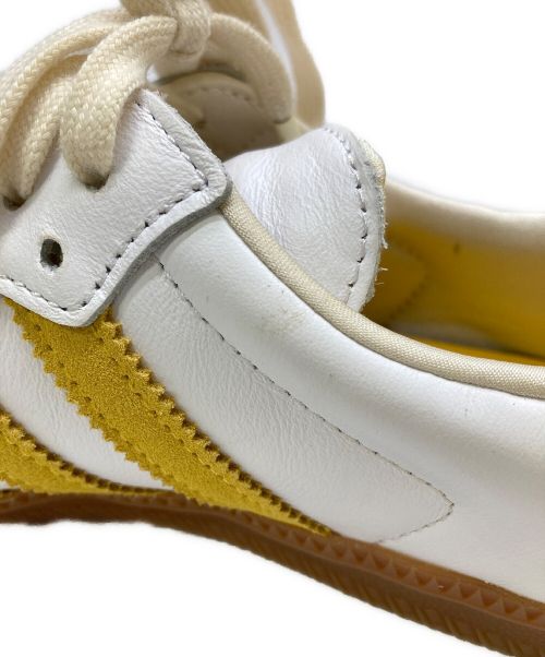 adidas（アディダス）adidas (アディダス) スニーカー ホワイト サイズ:25.5の古着・服飾アイテム