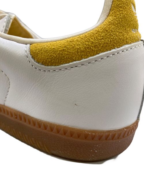 adidas（アディダス）adidas (アディダス) スニーカー ホワイト サイズ:25.5の古着・服飾アイテム