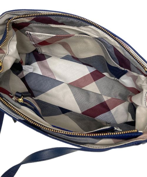 BURBERRY BLUE LABEL（バーバリーロンドンブルーレーベル）BURBERRY BLUE LABEL (バーバリーブルーレーベル) ショルダーバッグ ネイビーの古着・服飾アイテム